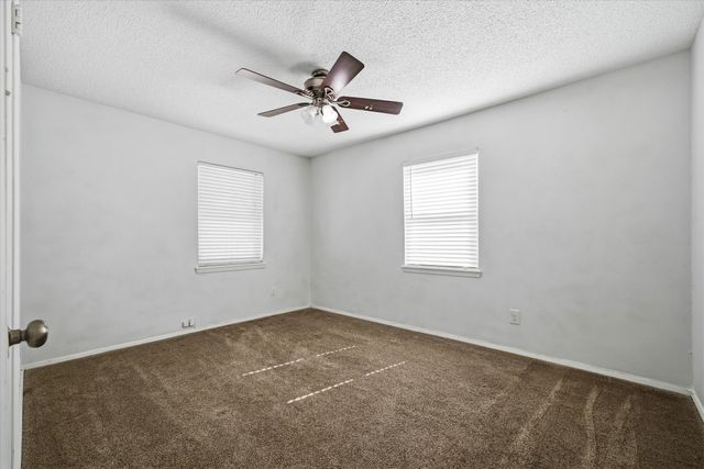 1729 Elliot Drive, Canton, TX 75103