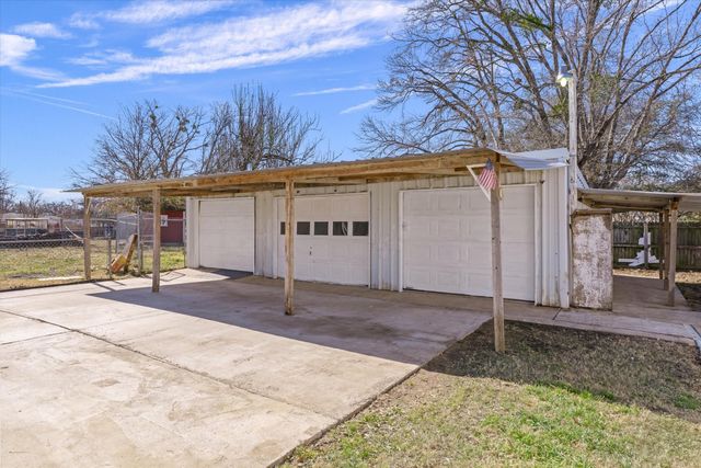 1729 Elliot Drive, Canton, TX 75103