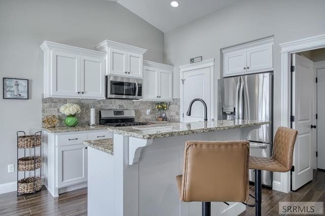 347 Rock Hill Lane, Idaho Falls, ID 83401