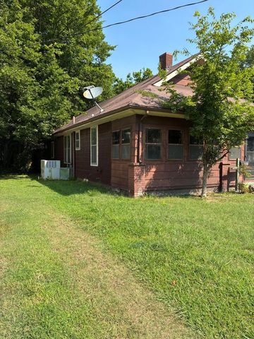 1907 Adams Street, Paducah, KY 42001