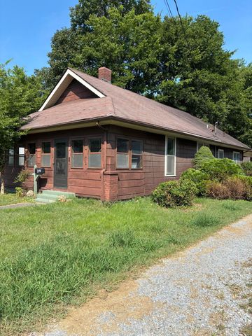 1907 Adams Street, Paducah, KY 42001