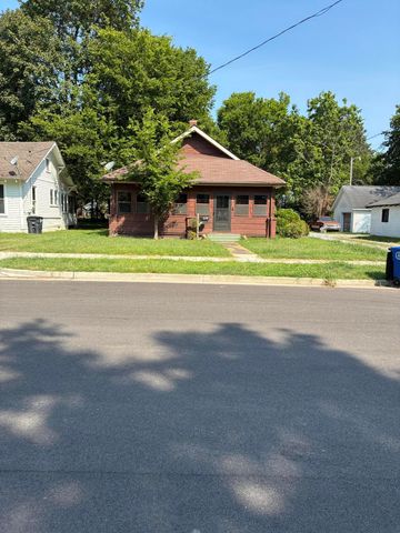 1907 Adams Street, Paducah, KY 42001