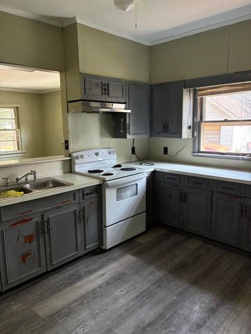 1907 Adams Street, Paducah, KY 42001