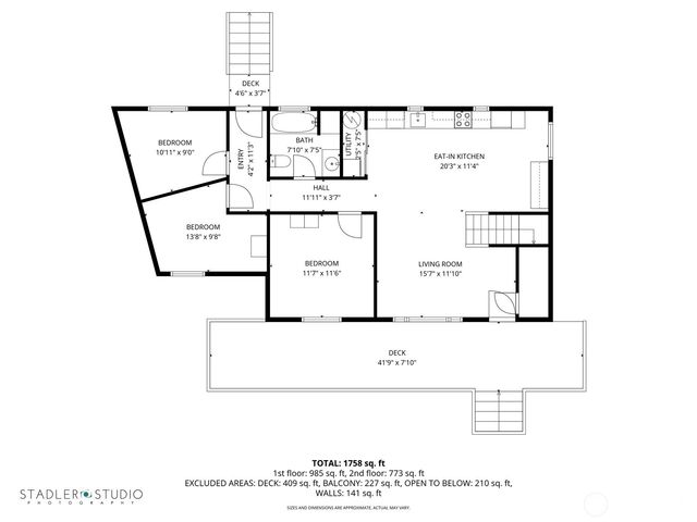 1015 Honeymoon Lake Drive, Greenbank, WA 98253