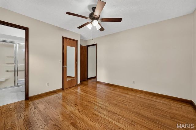 3020 Mockingbird Drive, St Charles, MO 63301