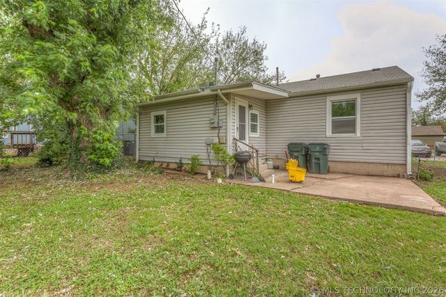 605 W Walnut Street, Collinsville, OK 74021