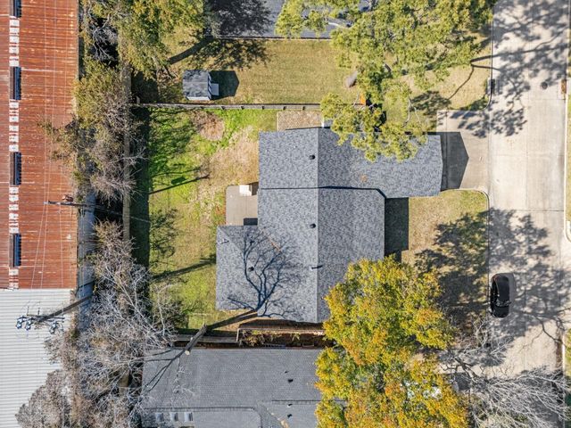 10151 Brinwood Drive, Houston, TX 77043