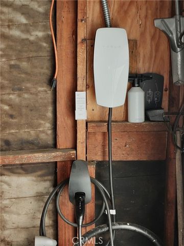 250 Bucknell Rd, Costa Mesa, CA 92626