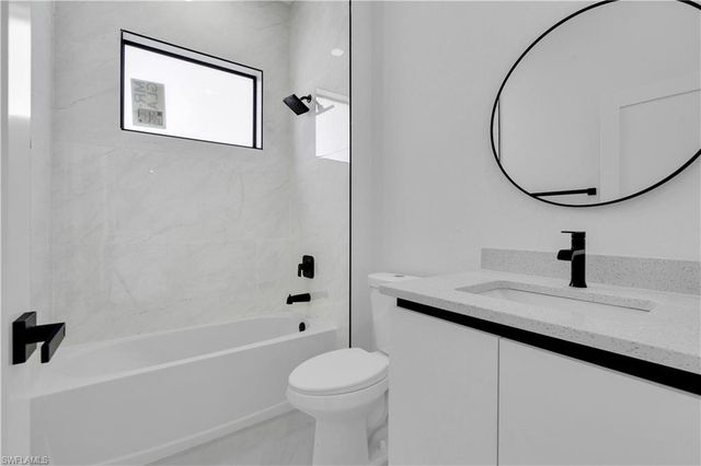 2607 45th st W, Lehigh Acres, FL 33971