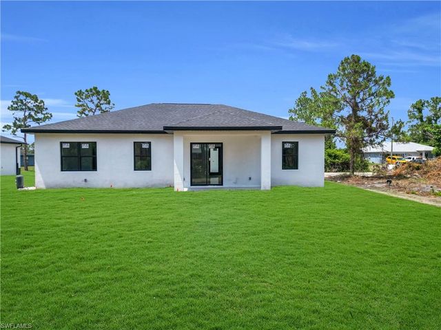 2607 45th st W, Lehigh Acres, FL 33971