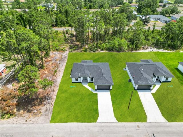 2607 45th st W, Lehigh Acres, FL 33971
