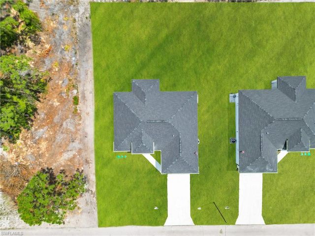 2607 45th st W, Lehigh Acres, FL 33971