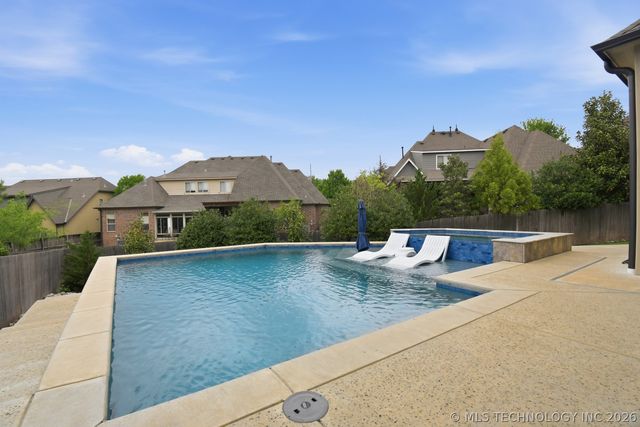 7265 E 112th Street S, Bixby, OK 74008