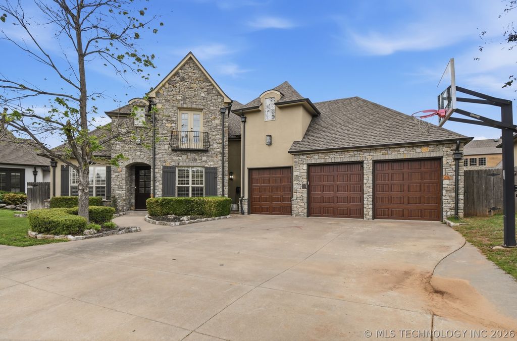 7265 E 112th Street S, Bixby, OK 74008