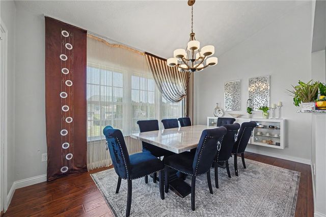 7122 Bluestream Drive, Tipp City, OH 45371