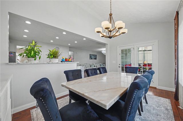7122 Bluestream Drive, Tipp City, OH 45371