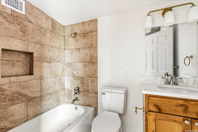 628 FLEMING ST, San Antonio, TX 78211