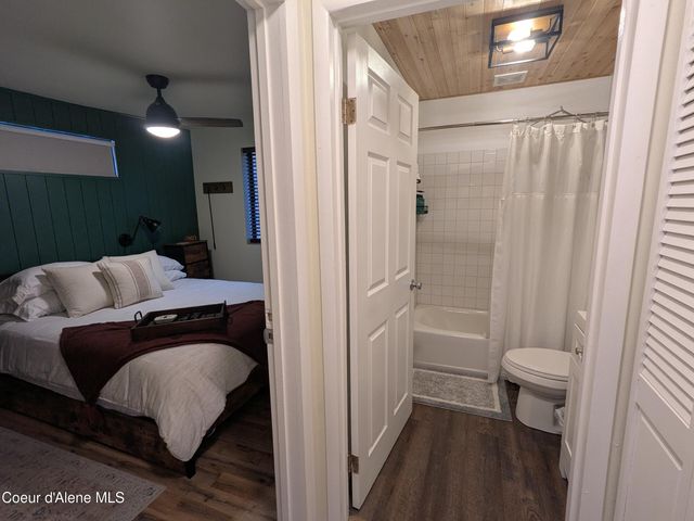 920 Pearl ST, Wallace, ID 83873