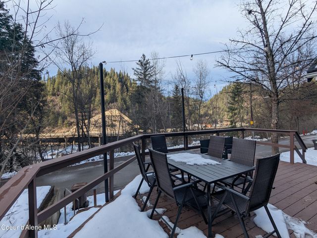 920 Pearl ST, Wallace, ID 83873