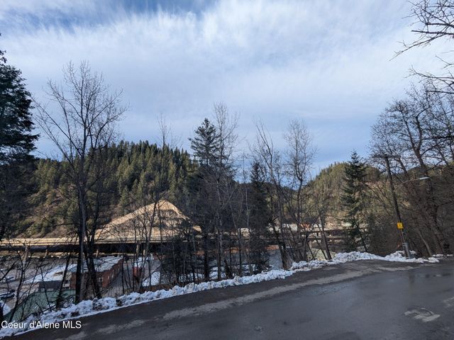 920 Pearl ST, Wallace, ID 83873