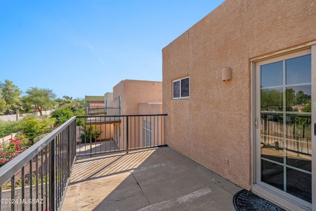 3444 N Applewood Drive, Tucson, AZ 85712
