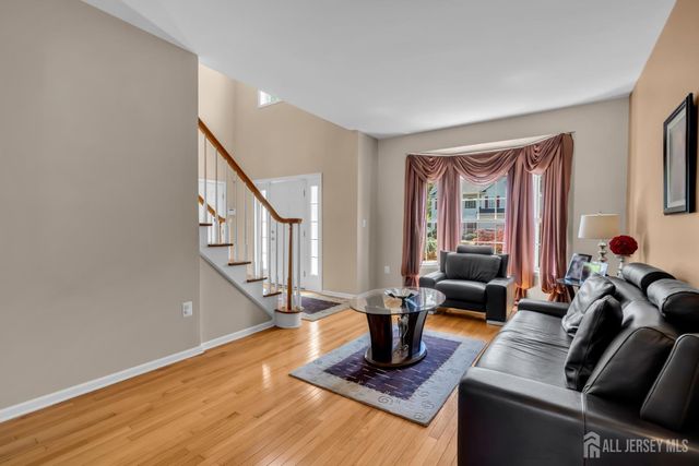 10 Beacon Place, Old Bridge, NJ 08857