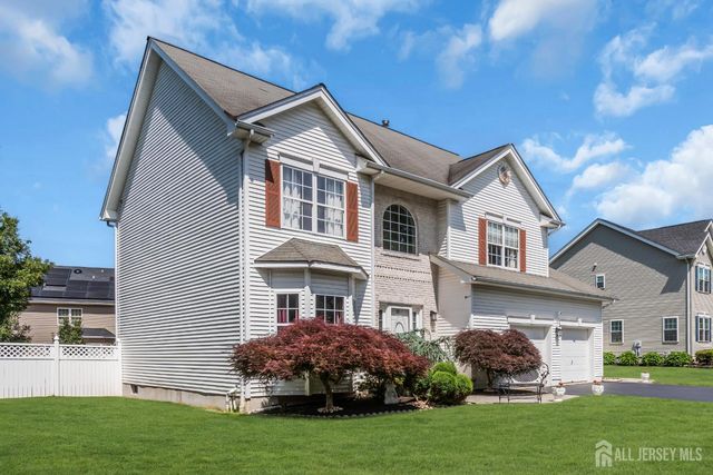 10 Beacon Place, Old Bridge, NJ 08857