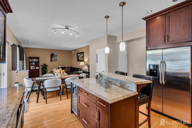10 Beacon Place, Old Bridge, NJ 08857