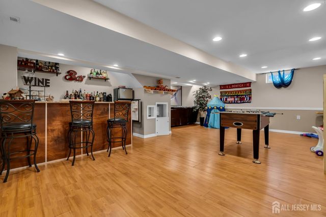 10 Beacon Place, Old Bridge, NJ 08857