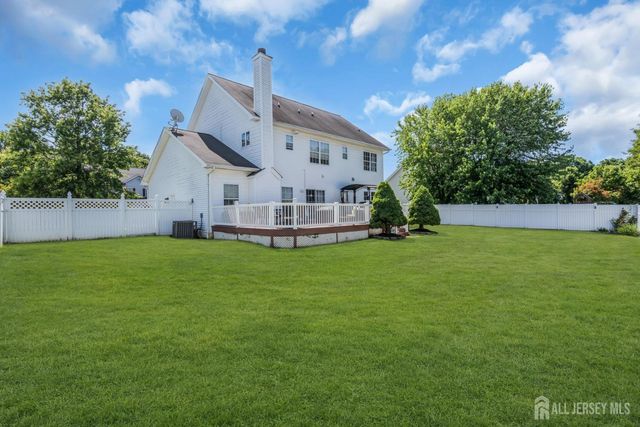 10 Beacon Place, Old Bridge, NJ 08857