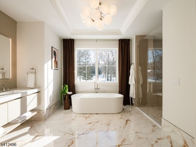 16 Paris Ave 1, Rockleigh Boro, NJ 07647