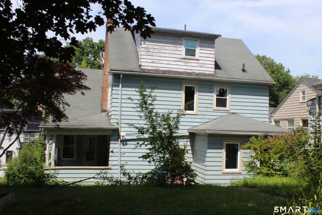 105 Roydon Road, New Haven, CT 06511