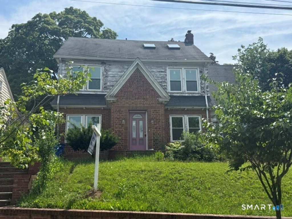105 Roydon Road, New Haven, CT 06511