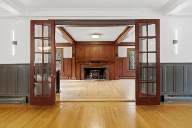 2 Ocean Avenue, Swampscott, MA 01907