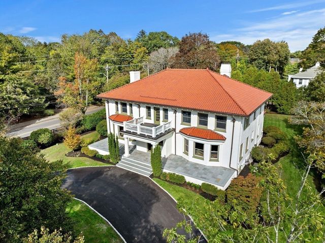 2 Ocean Avenue, Swampscott, MA 01907