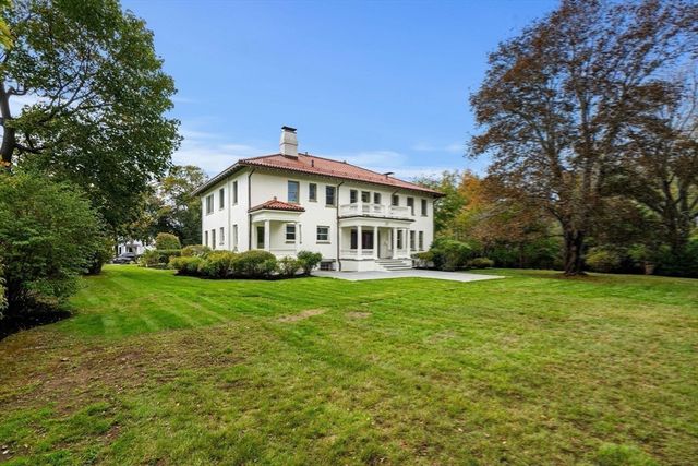 2 Ocean Avenue, Swampscott, MA 01907