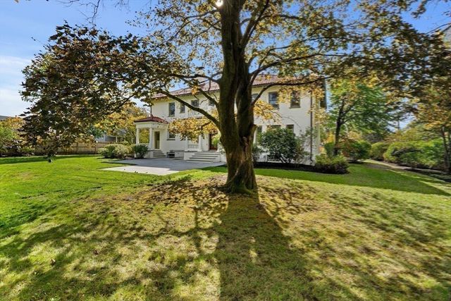 2 Ocean Avenue, Swampscott, MA 01907