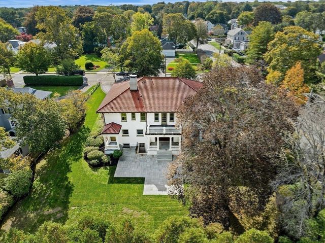 2 Ocean Avenue, Swampscott, MA 01907