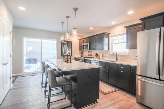 2048 Tori Frost Drive, Madison, WI 53718