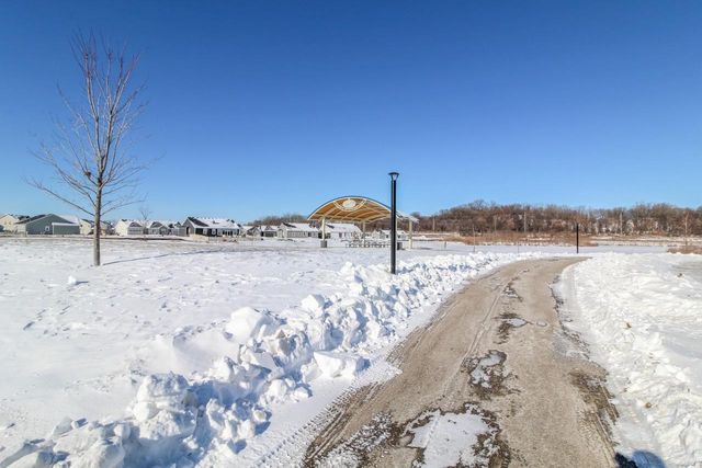 2048 Tori Frost Drive, Madison, WI 53718