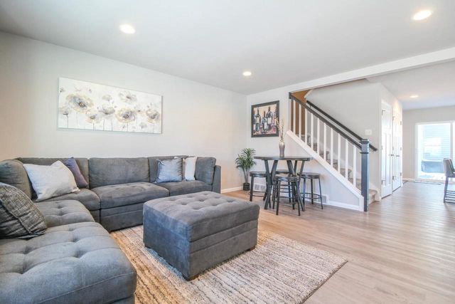 2048 Tori Frost Drive, Madison, WI 53718