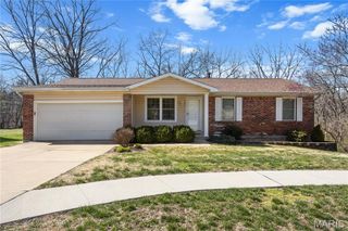 2626 Brantley Court, St Louis, MO 63129
