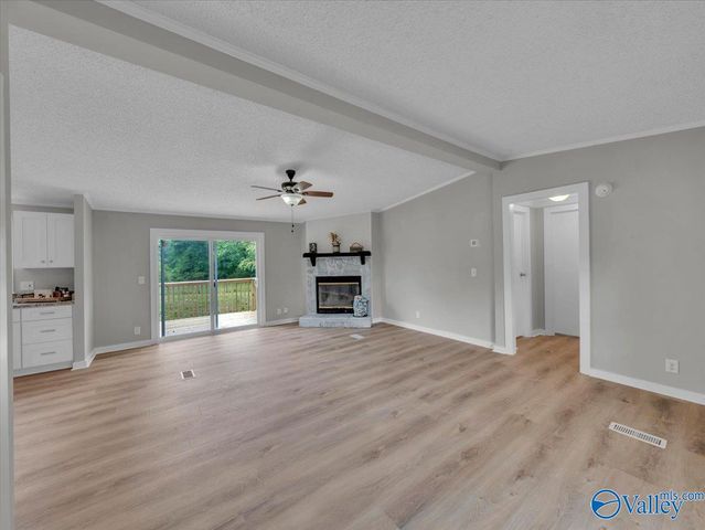 180 W Highlander Road, Harvest, AL 35749