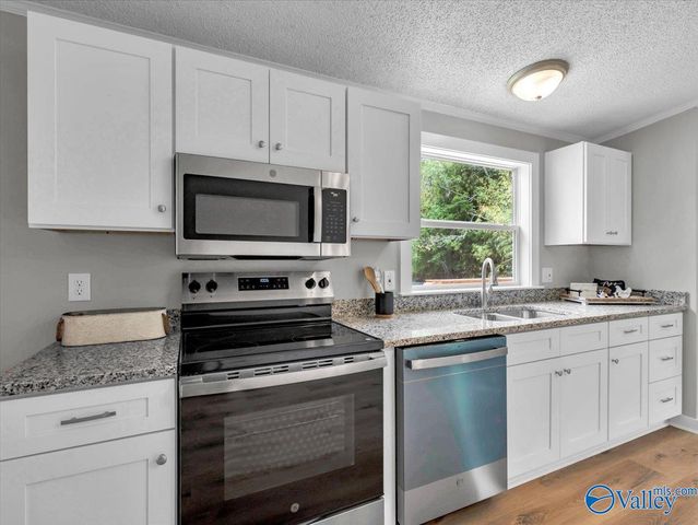 180 W Highlander Road, Harvest, AL 35749