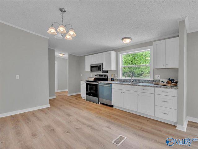 180 W Highlander Road, Harvest, AL 35749
