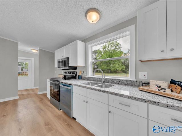 180 W Highlander Road, Harvest, AL 35749