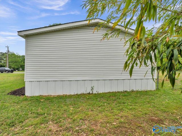 180 W Highlander Road, Harvest, AL 35749