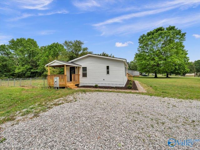180 W Highlander Road, Harvest, AL 35749