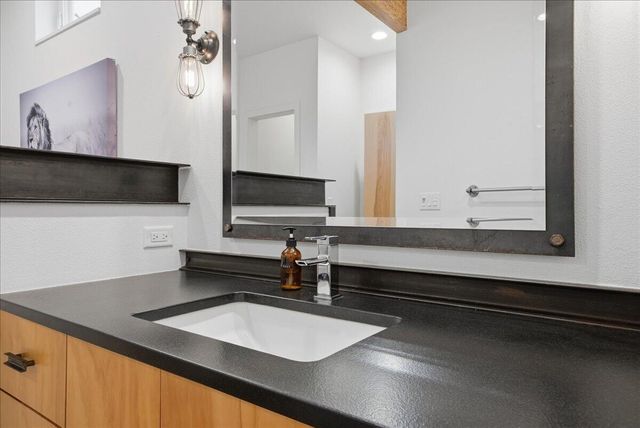 636 NW Portland Avenue, Bend, OR 97703