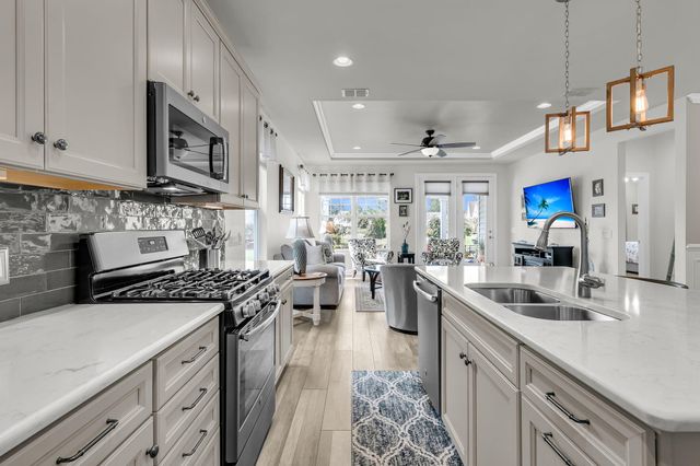 213 Fall Crossing Place, Summerville, SC 29486